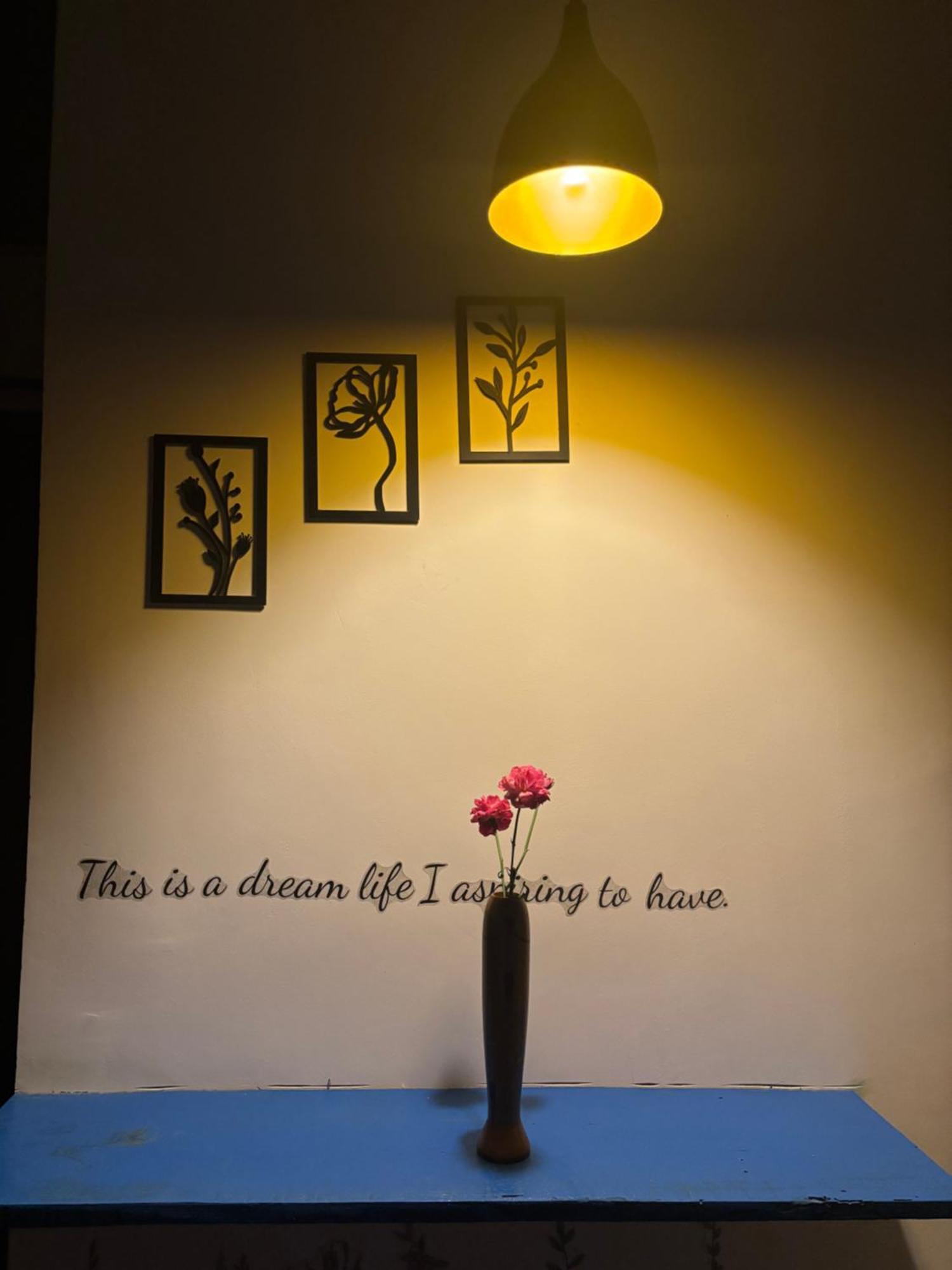 California Nest Apartamento Tezpur Exterior foto